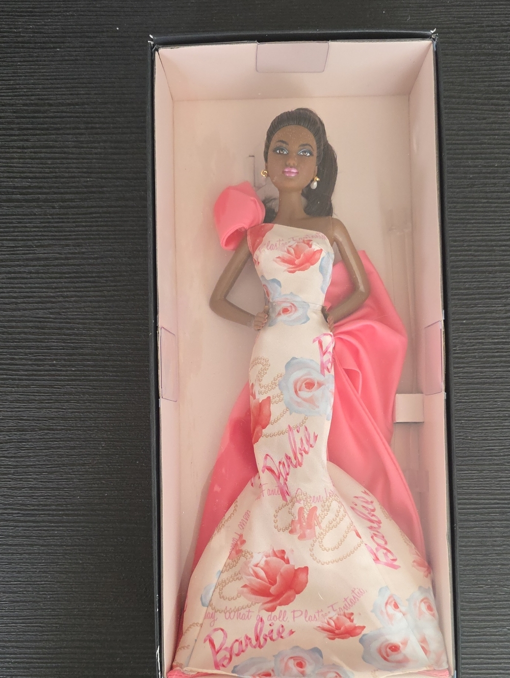 Rose Splendor Avon Barbie  - 2010